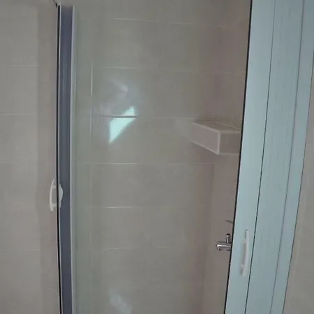 公寓 Jure 特罗吉尔